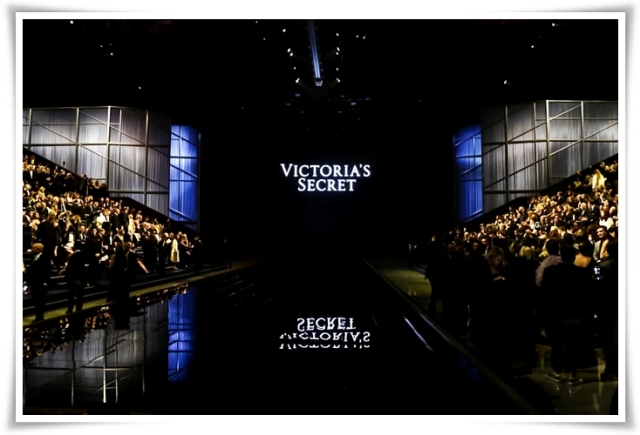 Victoria's Secret Angels Fashion Show 2014 in London, Earl's Court